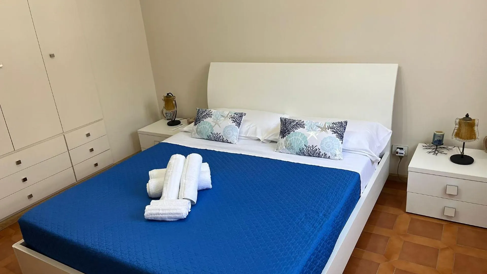 Valentinas Rent Apartment - Fertilia Guest House